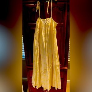 Whit Two white/yellow sun dress